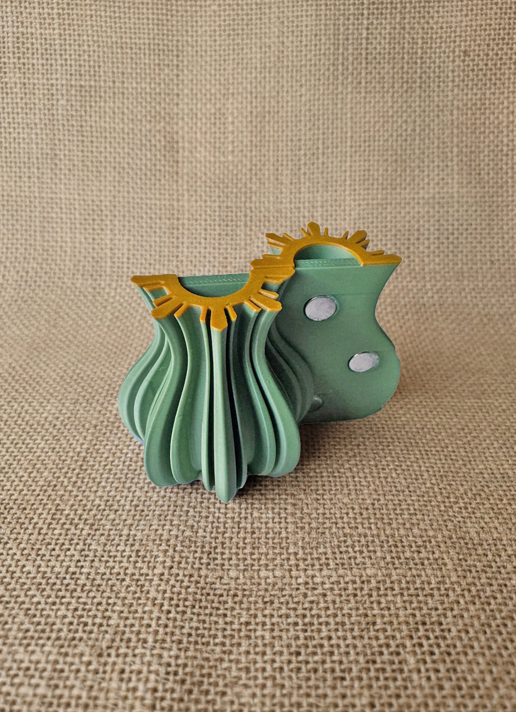 Mini Sun Ray Vase Magnet